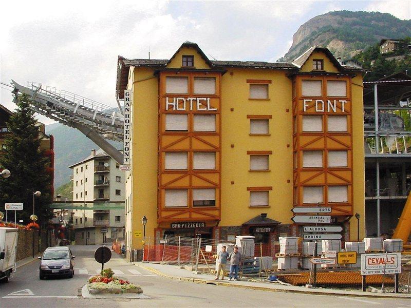 Font Andorra Hostel La Massana Exteriér fotografie